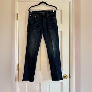 NWT Men’s AE AirFlex+ Slim Straight Jean 30 X 32